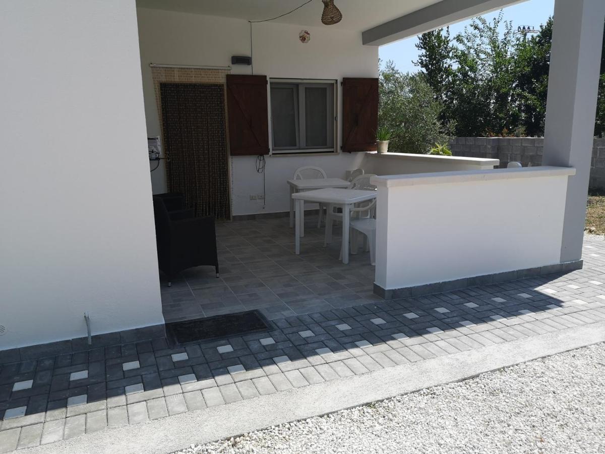 B&B Angolo Magico Parabita Luaran gambar