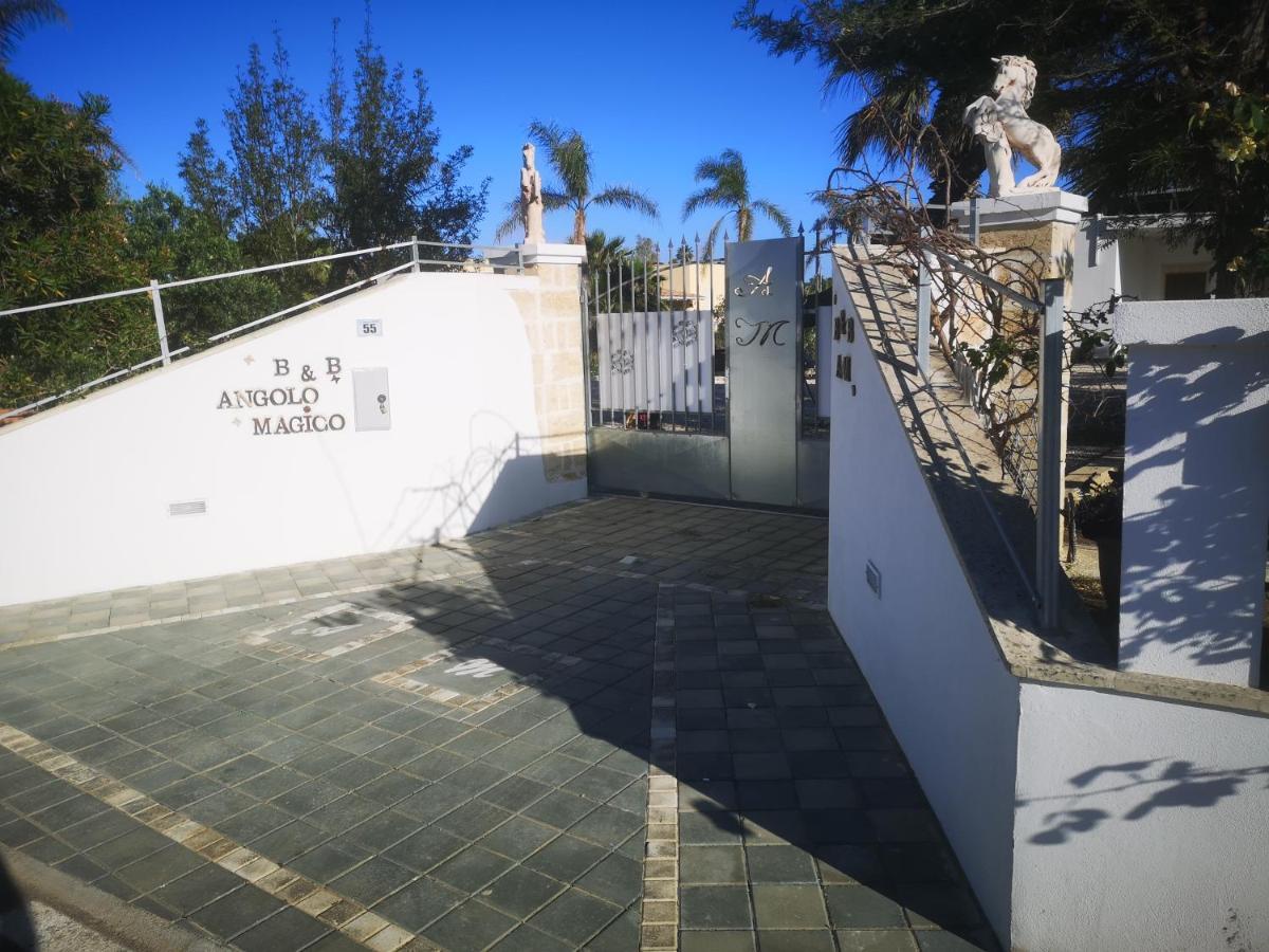 B&B Angolo Magico Parabita Luaran gambar
