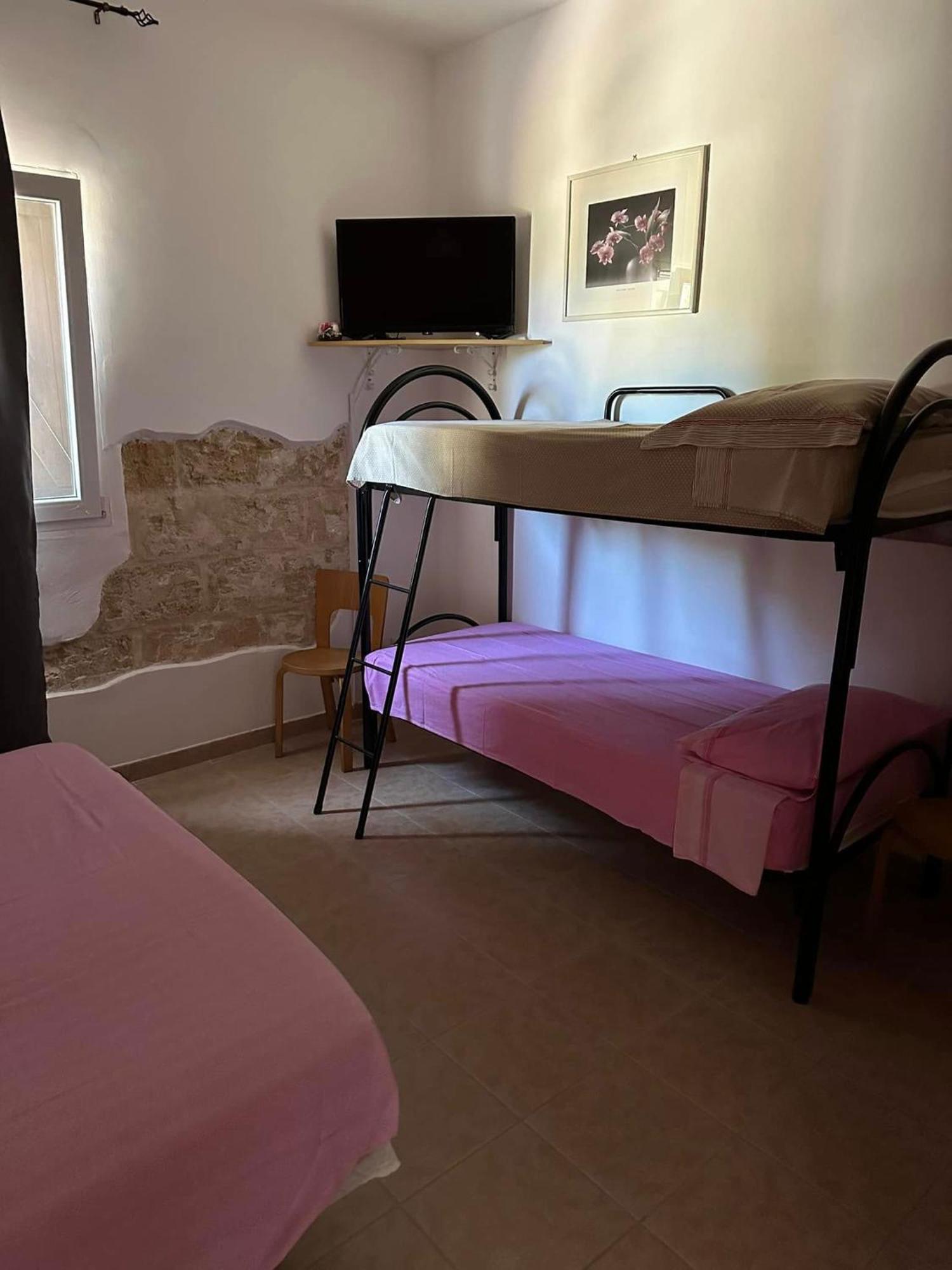 B&B Angolo Magico Parabita Luaran gambar