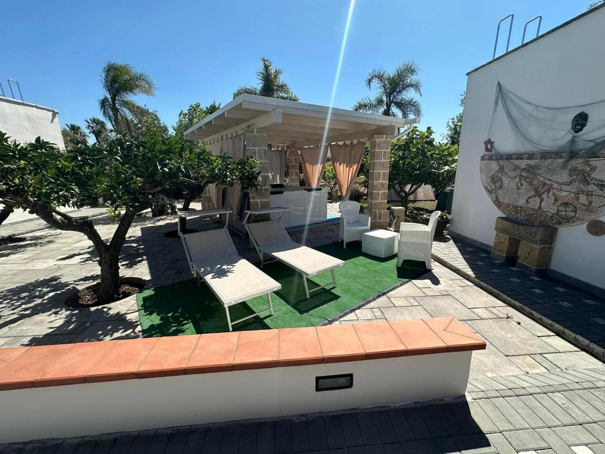 B&B Angolo Magico Parabita Luaran gambar