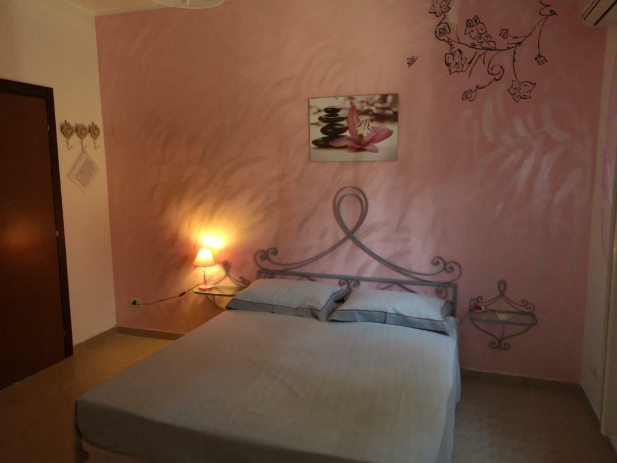B&B Angolo Magico Parabita Luaran gambar